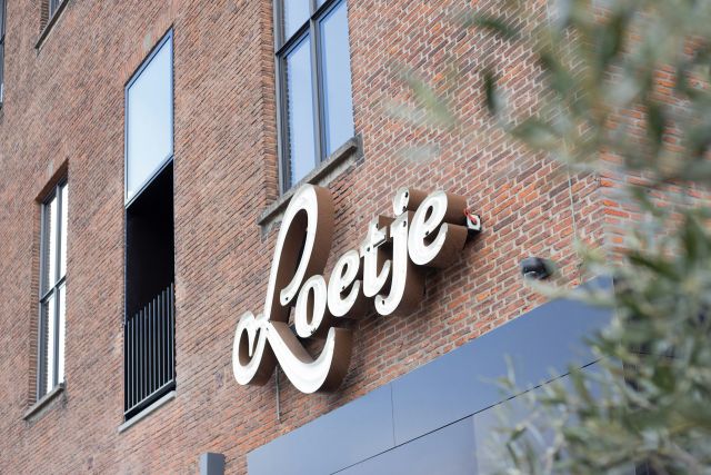 How Effective Signage Turns Everyday Visibility Into Business Growth